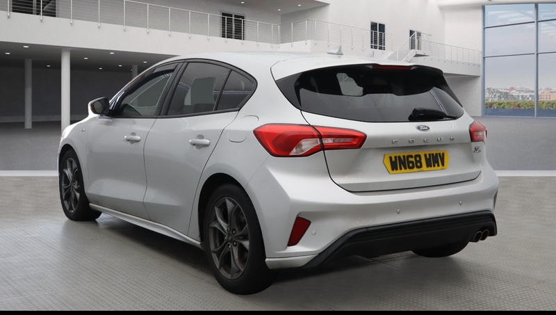 Used Ford Focus 2018 for sale - 76896648: Photo 3