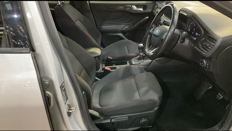 Used Ford Focus 2018 for sale - 76896648: Photo 5