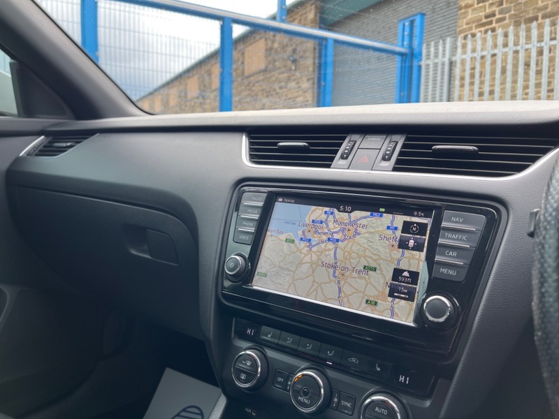 Used Skoda Octavia 2015 for sale - 76686872: Photo 16