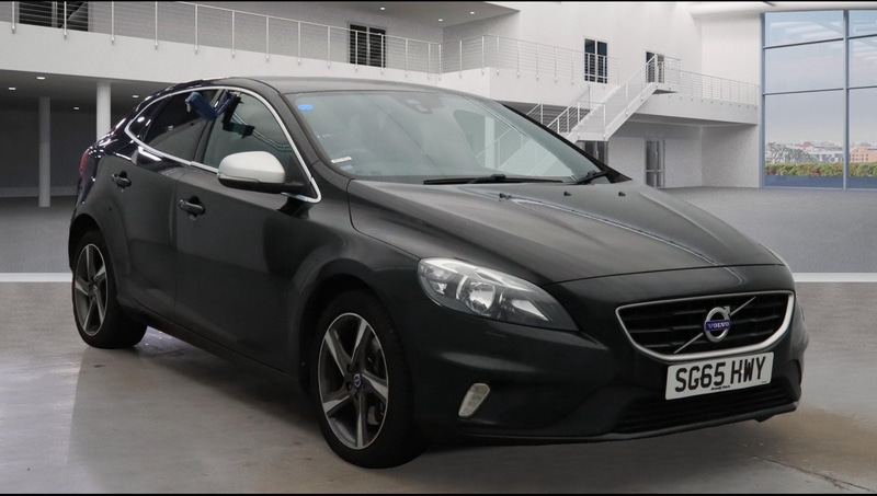 Used Volvo V40 2015 for sale - 76520894: Photo 1