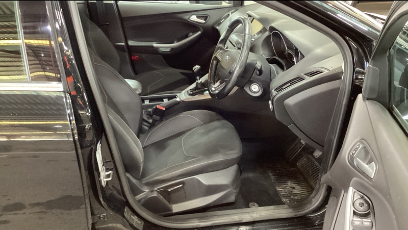 Used Ford Focus 2015 for sale - 77129221: Photo 5