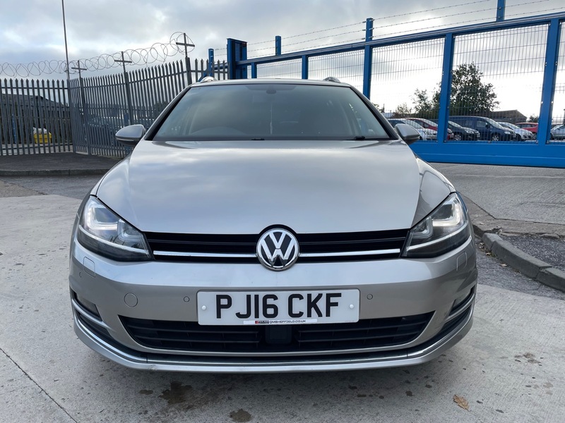 Used Volkswagen Golf 2016 for sale - 76256939: Photo 2