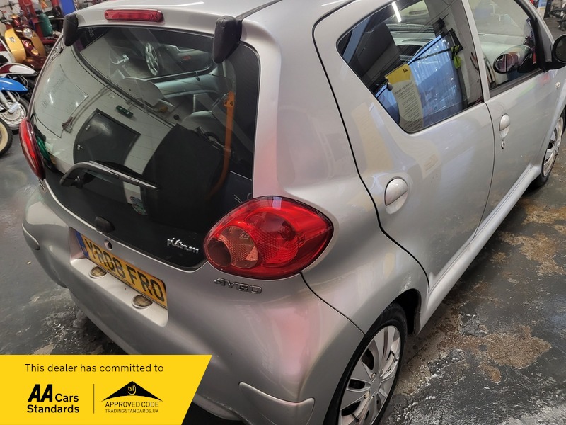 Used Toyota AYGO 2008 for sale - 77437894: Photo 12