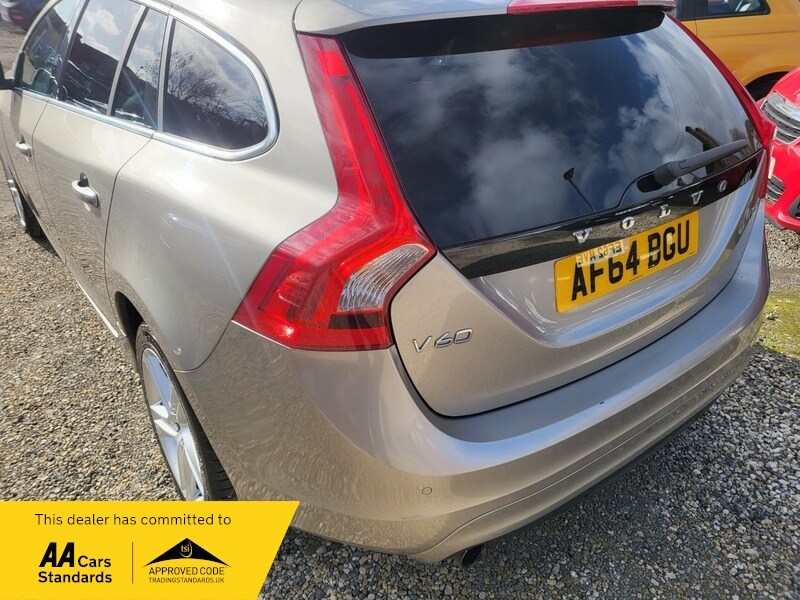 Used Volvo V60 2014 for sale - 77850995: Photo 18