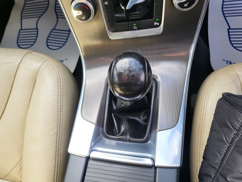 Used Volvo V60 2014 for sale - 77850995: Photo 7