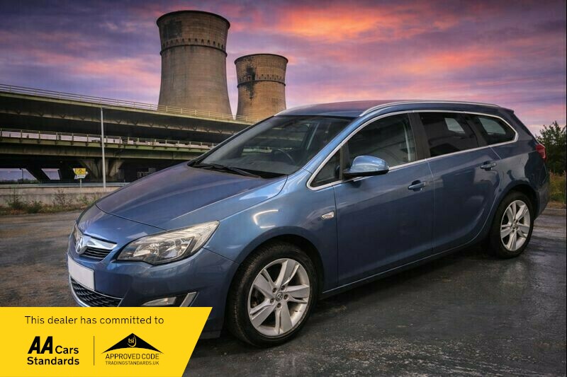 Used Vauxhall Astra 2014 for sale - 77370341: Photo 1