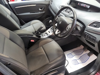 Used Renault Scenic 2013 for sale - 75398245: Photo
