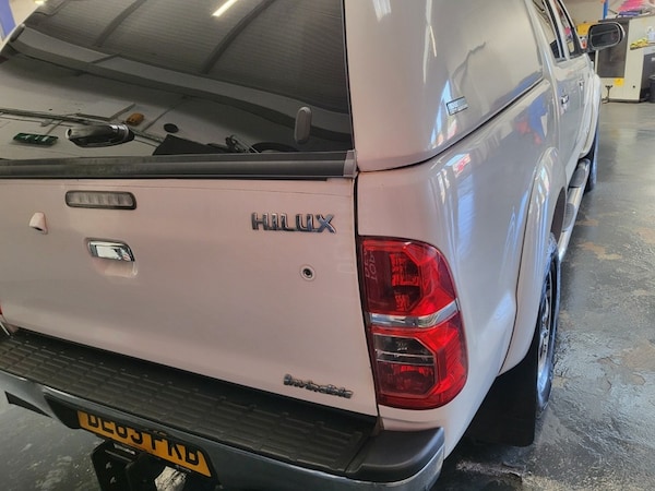 Used Toyota Hilux 2013 for sale - 76081488: Photo 13