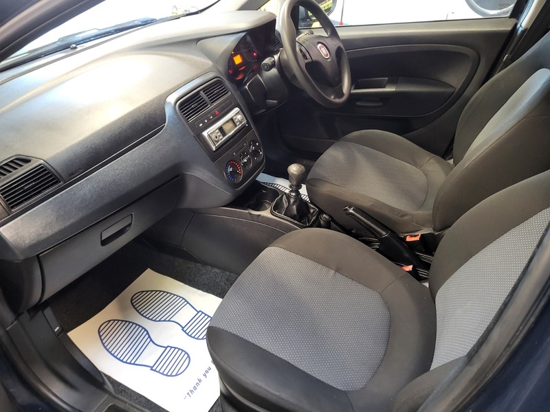 Used Fiat Grande Punto 2010 for sale - 76924098: Photo 22