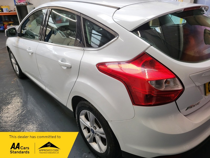 Used Ford Focus 2014 for sale - 76019106: Photo 18