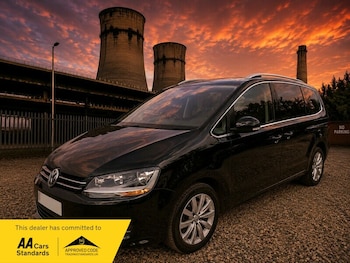 Used Volkswagen Sharan 2017 for sale - 78598852: Photo