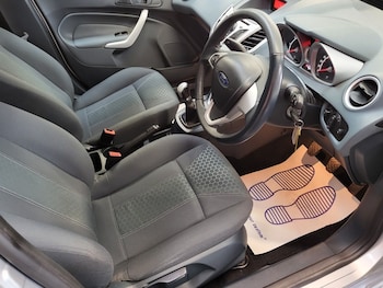 Used Ford Fiesta 2010 for sale - 76009901: Photo