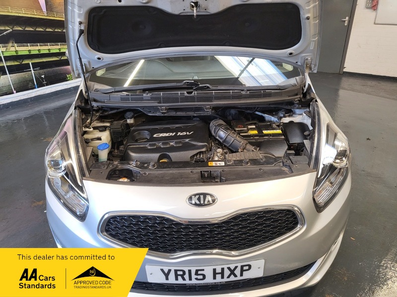 Used Kia Carens 2015 for sale - 76386932: Photo 25