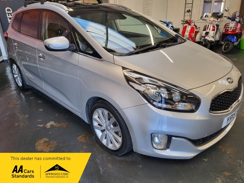 Used Kia Carens 2015 for sale - 76386932: Photo 6
