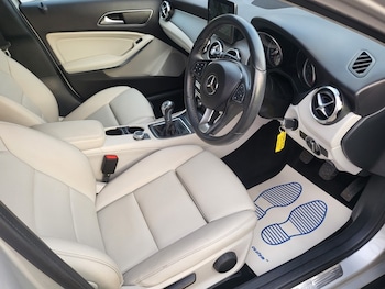 Used Mercedes-Benz GLA 2017 for sale - 77821800: Photo