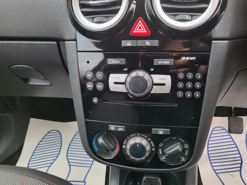 Used Vauxhall Corsa 2012 for sale - 77851007: Photo 5
