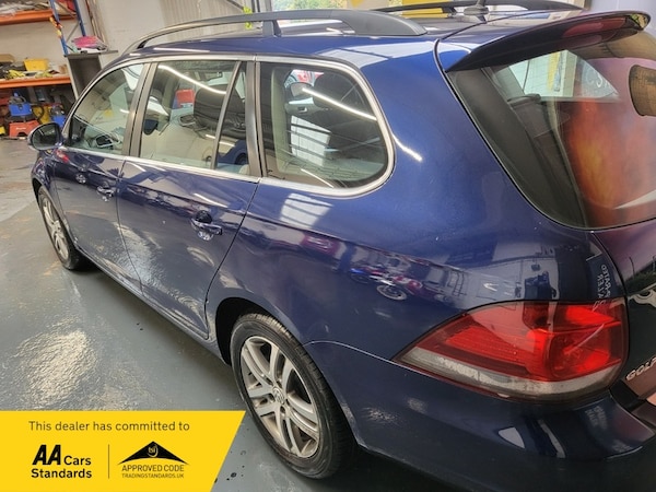 Used Volkswagen Golf 2010 for sale - 76106414: Photo 18