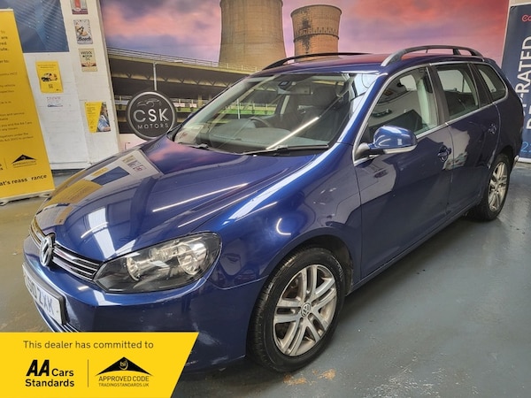 Used Volkswagen Golf 2010 for sale - 76106414: Photo 1