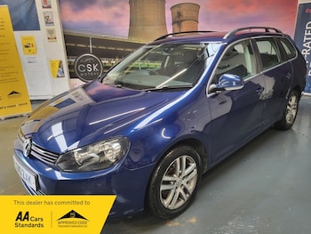 Volkswagen - Golf