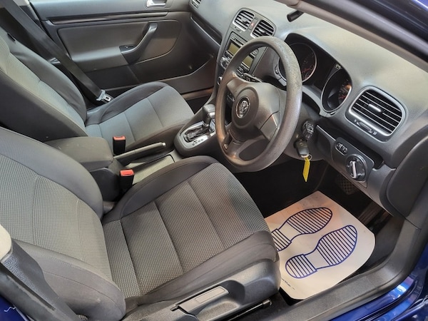 Used Volkswagen Golf 2010 for sale - 76106414: Photo 3