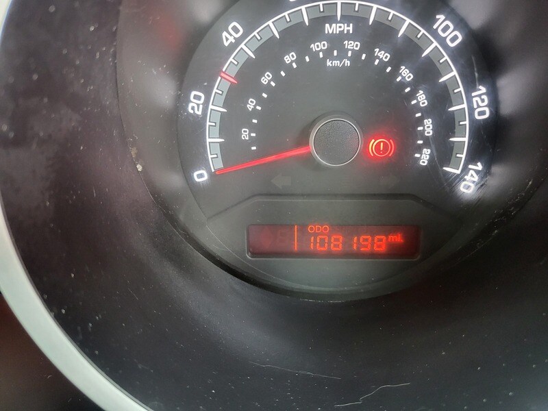 Used Kia Venga 2014 for sale - 78018018: Photo 10