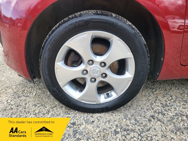 Used Kia Venga 2014 for sale - 78018018: Photo 24