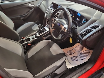 Used Ford Focus 2013 for sale - 76699090: Photo