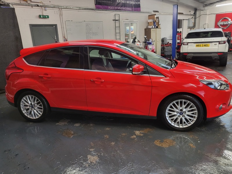 Used Ford Focus 2013 for sale - 76699090: Photo 8