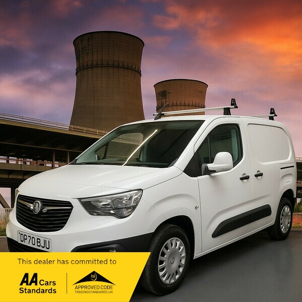 Used Vauxhall Combo 2020 for sale - 76224168: Photo 1