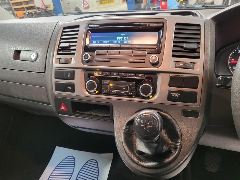 Used Volkswagen Transporter 2014 for sale - 77437915: Photo 7