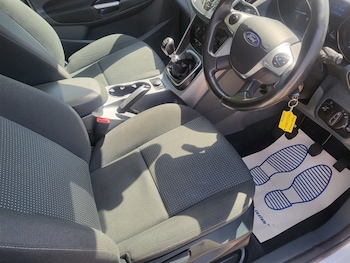 Used Ford C-Max 2015 for sale - 79023433: Photo