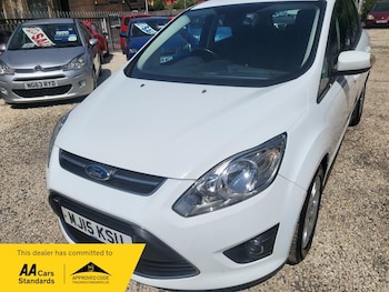Used Ford C-Max 2015 for sale - 79023433: Photo