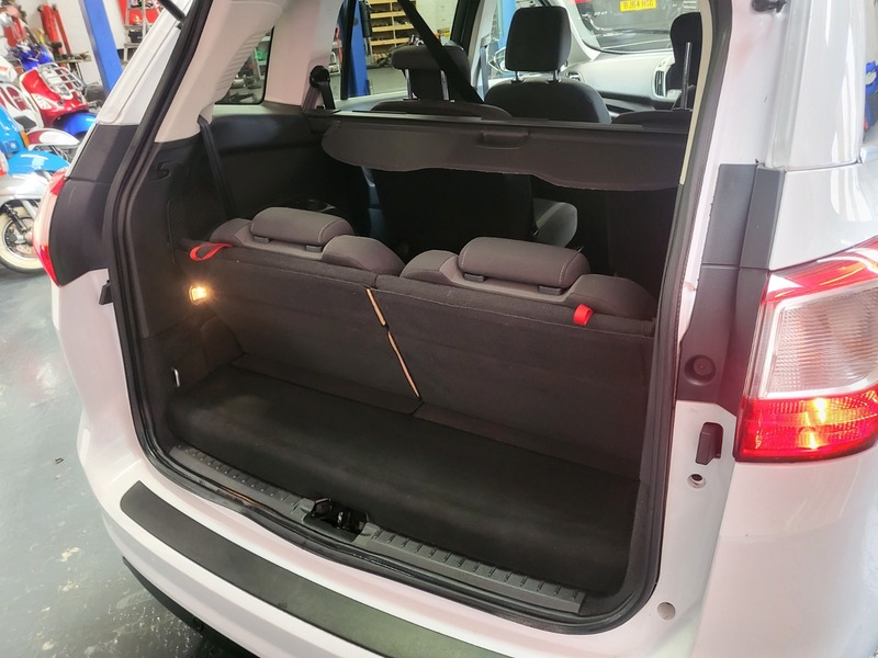 Used Ford Grand C-Max 2016 for sale - 76974075: Photo 21