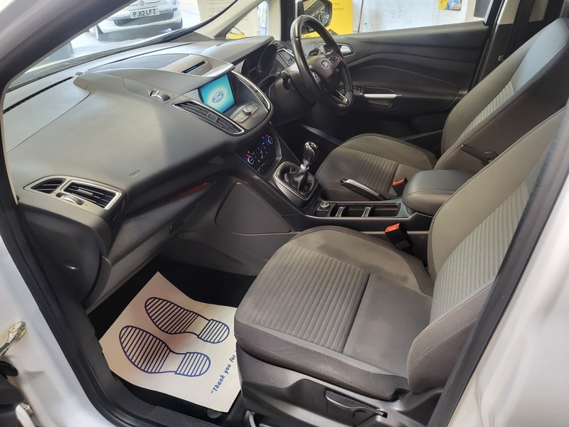 Used Ford Grand C-Max 2016 for sale - 76974075: Photo 22