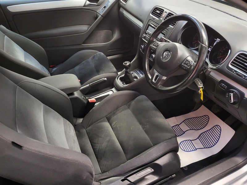 Used Volkswagen Golf 2010 for sale - 77594974: Photo 3