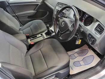 Used Volkswagen Golf 2015 for sale - 75936626: Photo