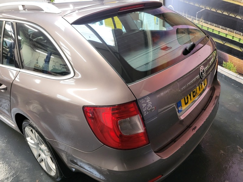 Used Skoda Superb 2011 for sale - 76784657: Photo 15