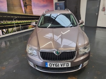 Used Skoda Superb 2011 for sale - 76784657: Photo