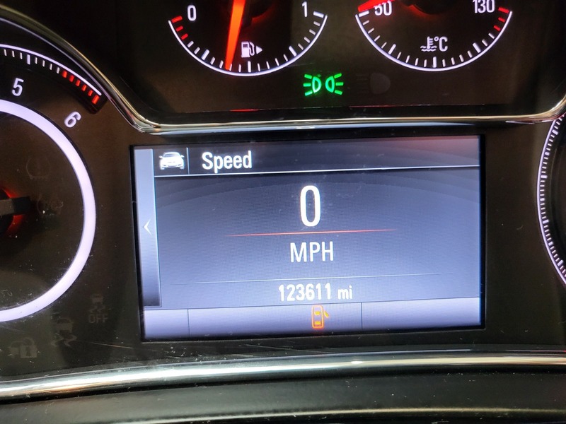 Used Vauxhall Insignia 2015 for sale - 77693961: Photo 11