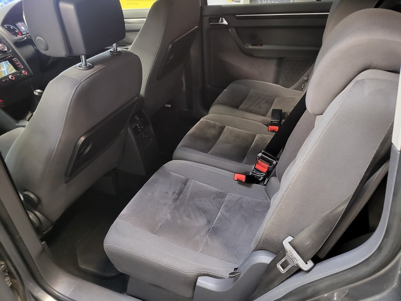 Used Volkswagen Touran 2013 for sale - 77118273: Photo 22