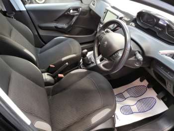 Used Peugeot 208 2015 for sale - 74884874: Photo