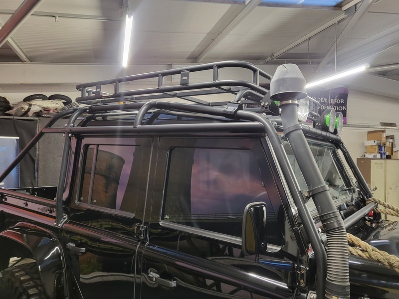 Used Land Rover Defender 2010 for sale - 77129230: Photo 30