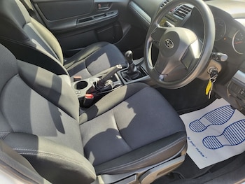 Used Subaru XV 2012 for sale - 79531048: Photo