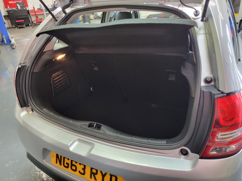 Vehicle 21