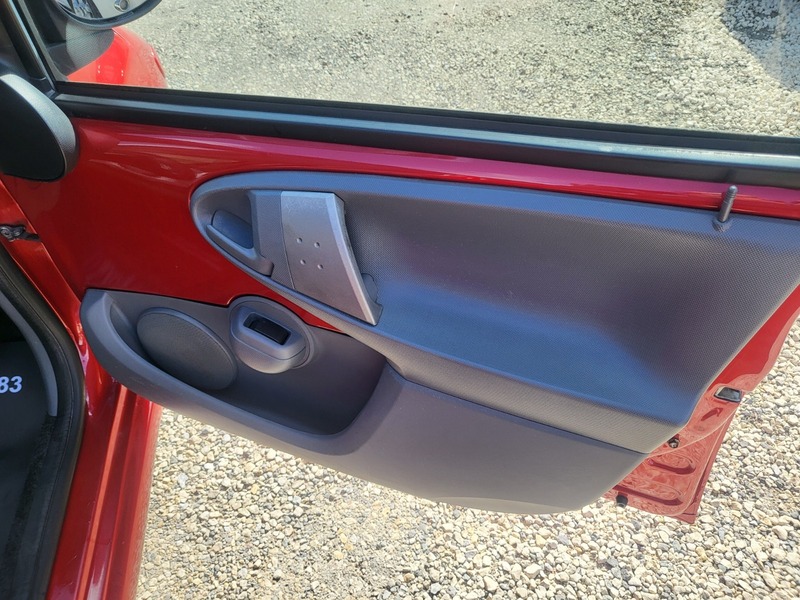 Used Toyota AYGO 2011 for sale - 78069652: Photo 14