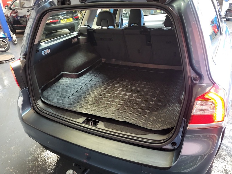 Used Volvo V70 2014 for sale - 76386922: Photo 24