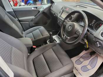 Used Volkswagen Tiguan 2011 for sale - 74320174: Photo