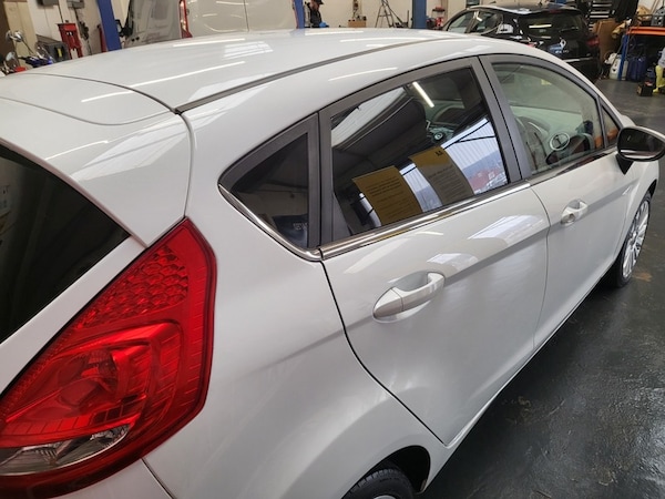 Used Ford Fiesta 2010 for sale - 73784864: Photo 11
