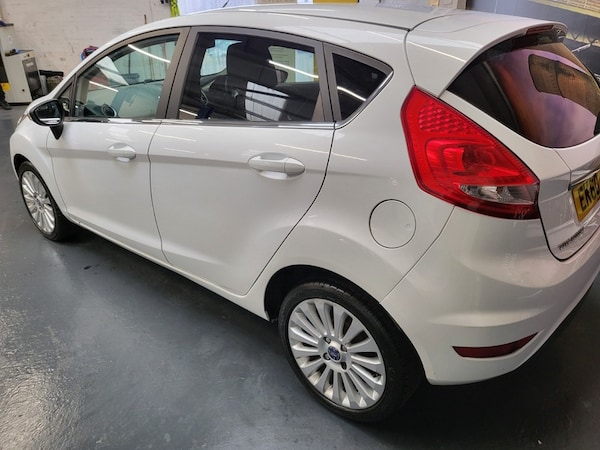 Used Ford Fiesta 2010 for sale - 73784864: Photo 18