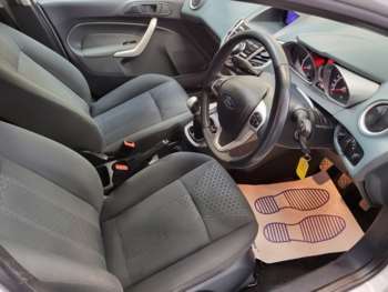 Used Ford Fiesta 2010 for sale - 73784864: Photo